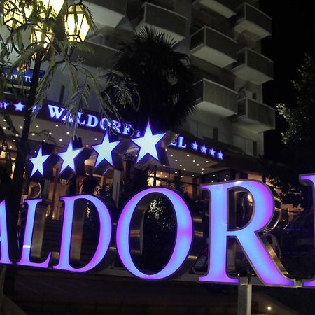 Waldorf Suite Hotel Ріміні Екстер'єр фото